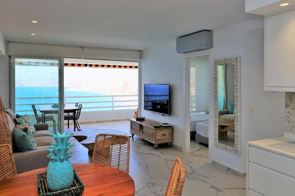 Luxurious 2-Bedroom Apt With Stunning Views, 1St Line On Levante Beach, 貝尼多姆 外观 照片