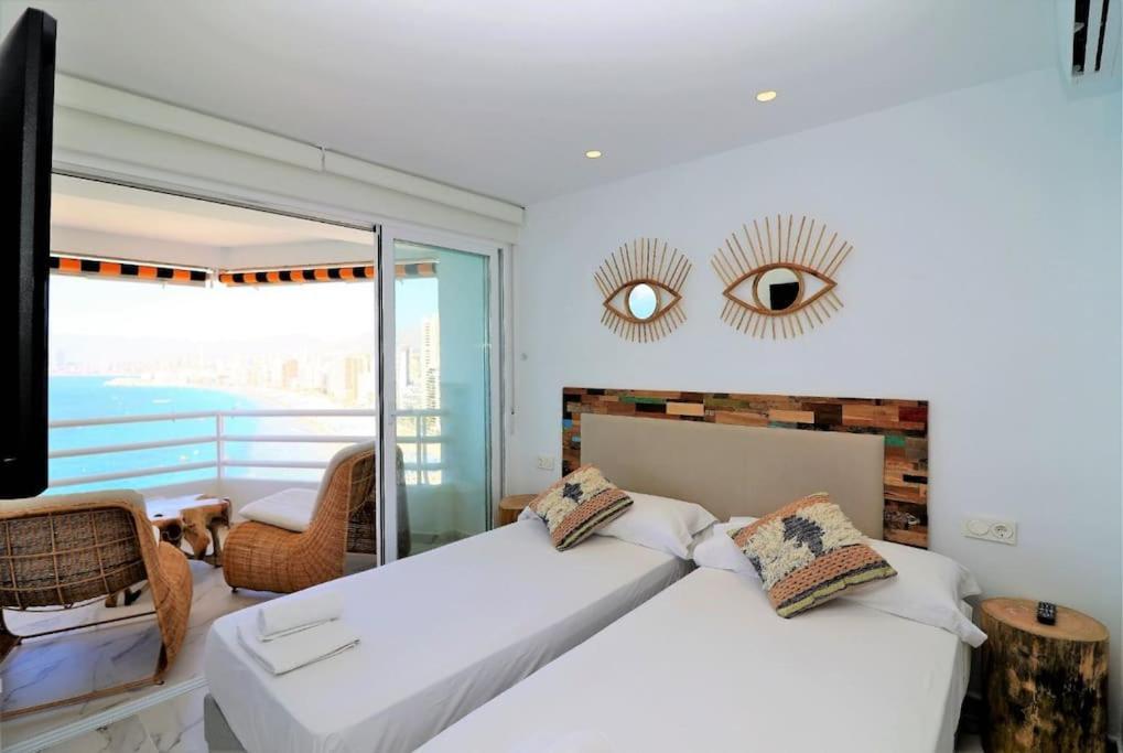 Luxurious 2-Bedroom Apt With Stunning Views, 1St Line On Levante Beach, 貝尼多姆 外观 照片